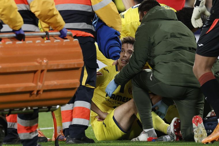 Juan Foyth salió lesionado en el duelo ante Real Madrid y los estudios confirmaron la gravedad de la lesión.&nbsp;