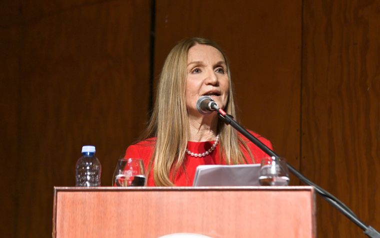 La llegada de Adriana García a la UNCuyo.