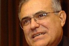 que las mujeres tengan hijos: jamas seran sacerdotes