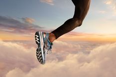 por culpa del gobierno, otra marca de ropa deportiva se va del pais