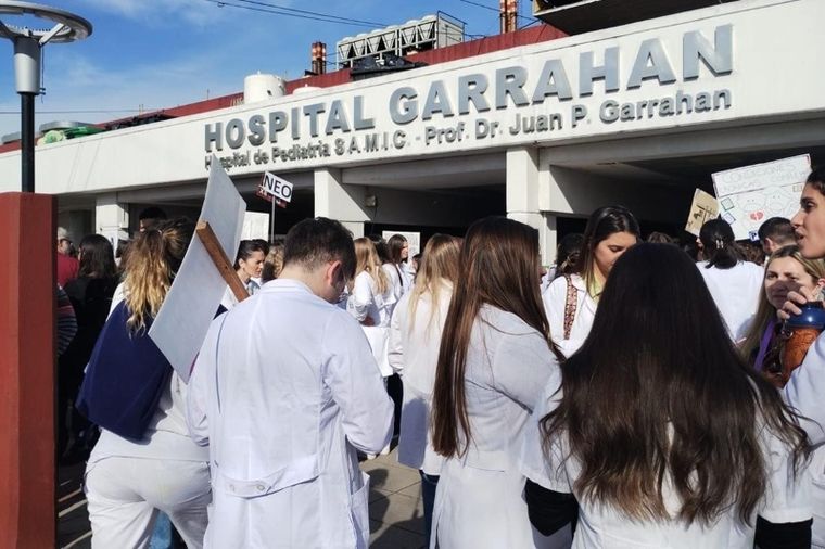 Según pudo explicar la viceministra, Loccisano, las licitaciones para el Hospital Garrahan no se dieron de baja sino que se logró avanzar en un proceso de transparencia y mejora.