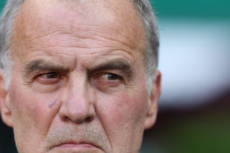 Bielsa tuvo un duro diálogo con sus dirigidos luego de la eliminación. Bielsa tuvo un duro diálogo con sus dirigidos luego de la eliminación.