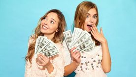 Es recomendable que un adolescente aprenda, de manera gradual y acompañada, cómo funciona el ahorro a largo plazo.