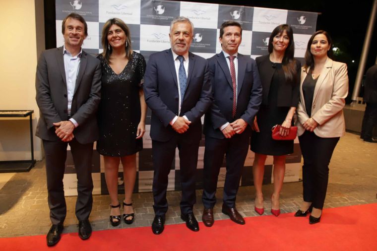 Lisandro Nieri, Mariana Juri, Alfredo Cornejo, Andrés Lombardi y Pamela Verasay. 