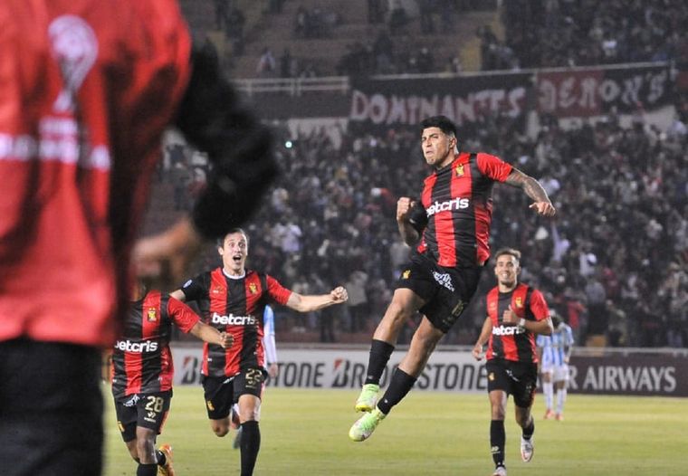 Melgar cortó el invicto de Racing. Foto: Melgar