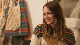 Emma Stone brilla en The Curse.