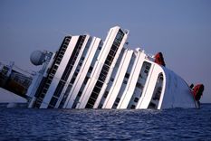 el capitan del costa concordia fue condenado a 16 anos de prision el capitan del costa concordia fue condenado a 16 anos de prision