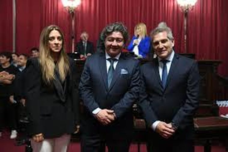 Los senadores bonaerenses libertarios Los senadores bonaerenses libertarios