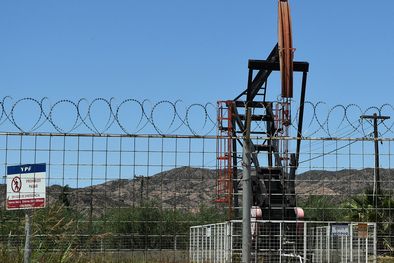 MDZol | Las áreas maduras que estaban en manos de YPF pasarán a Petróleos Sudamericanos. Pero antes deben resolver la letra chica del acuerdo. Foto: ALF PONCE MERCADO / MDZ