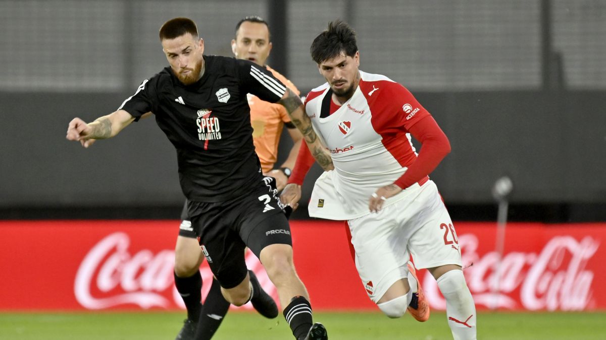 En vivo: Independiente pierde 1-0 ante Deportivo Riestra en un duelo clave por la clasificación a octavos