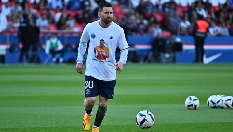 Messi fue nuevamente silbado en Francia. Foto: @PSG_espanol