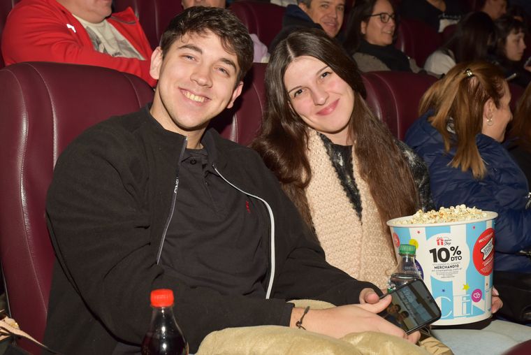 Juan Maccagno y Magalia Femenia. Juan Maccagno y Magalia Femenia.