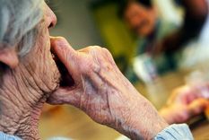 Los nuevos datos de la canasta básica de los jubilados ratifican la situación de precariedad y miseria. Foto: EFE.