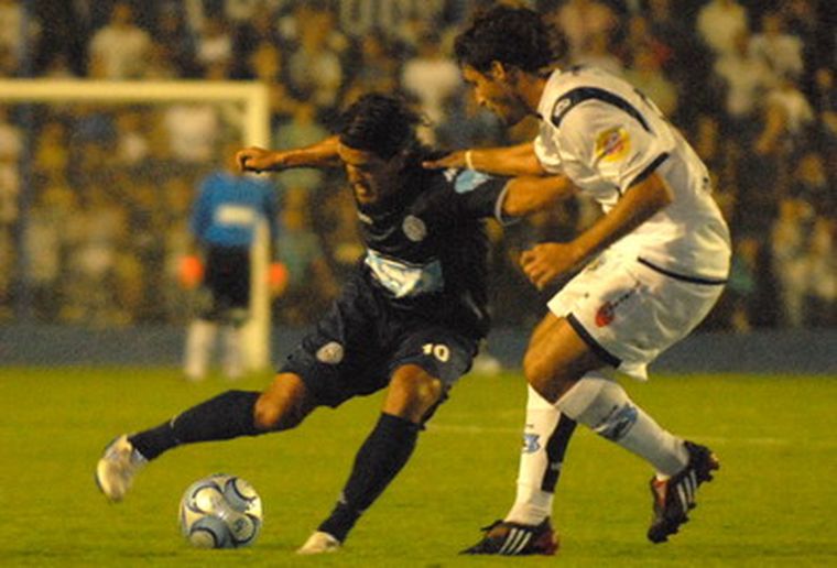 El Azul no pudo con los rosarinos. Foto: Pachy Reynoso/ MDZ