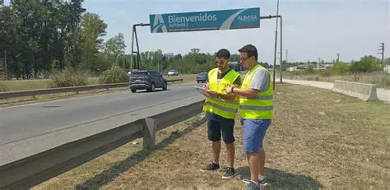Ante el aumento en los pedidos de auxilio mecánico durante la temporada, es necesario reforzar las acciones frente al volante. Ante el aumento en los pedidos de auxilio mecánico durante la temporada, es necesario reforzar las acciones frente al volante.