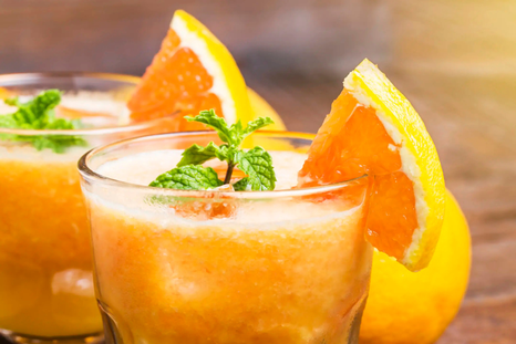 Explosión de sabor: receta de granita de naranja refrescante para el verano.