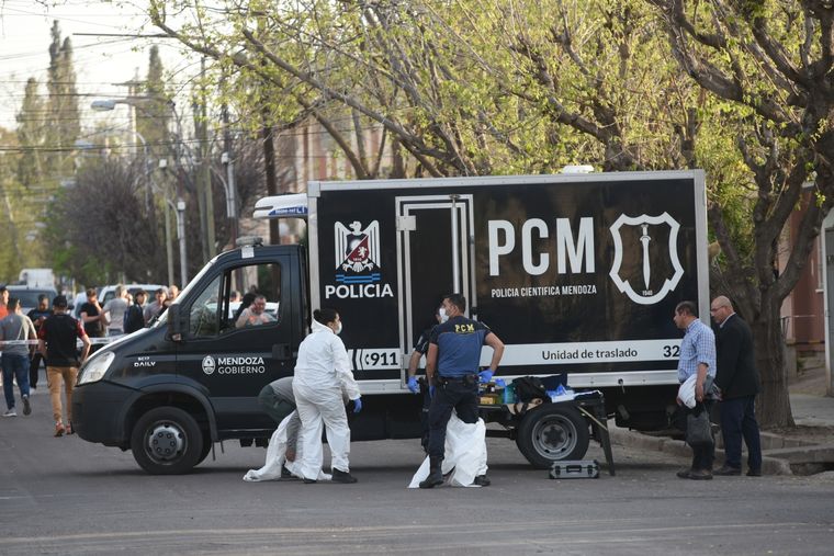 Policía científica trabajó en el lugar Foto: Maximiliano Ríos/MDZ