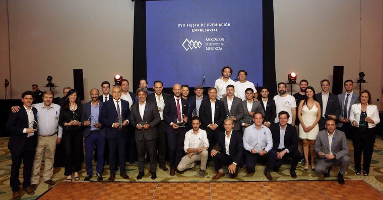 Estos son los premiados en todas las categorías. Foto: Gentileza Marcelo Alvarez