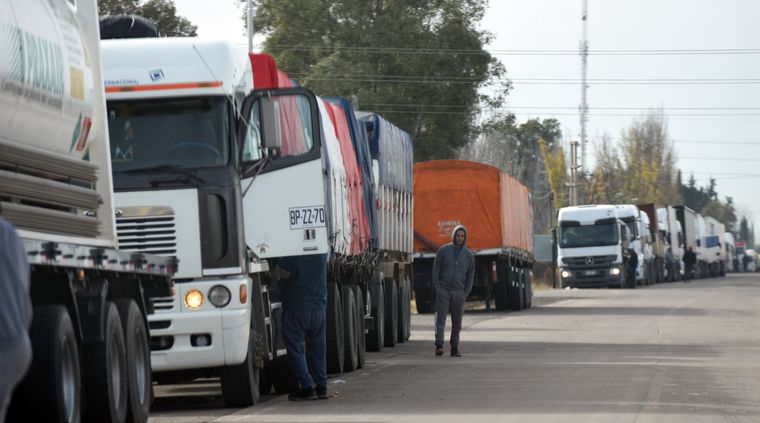 Camioneros cerraron una nueva paritaria. Camioneros cerraron una nueva paritaria.
