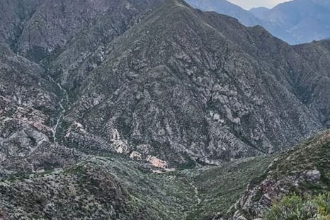 El cerro en el que fue rescatada la mujer. El cerro en el que fue rescatada la mujer.