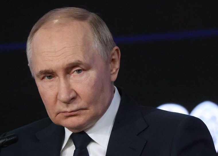 Trump amenazó este lunes a Rusia con aranceles "secundarios" si ese país no llega a un acuerdo que ponga fin a la guerra en Ucrania en los próximos 50 días.