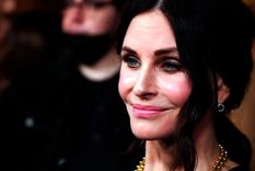 Courteney Cox (59) es actriz, modelo, productora de televisión, directora de cine estadounidense y a cargo de su emprendimiento homecourt.co. Créditos de la imagen:  Leon Bennett / Stringer. Foto: homesandgardens.com/