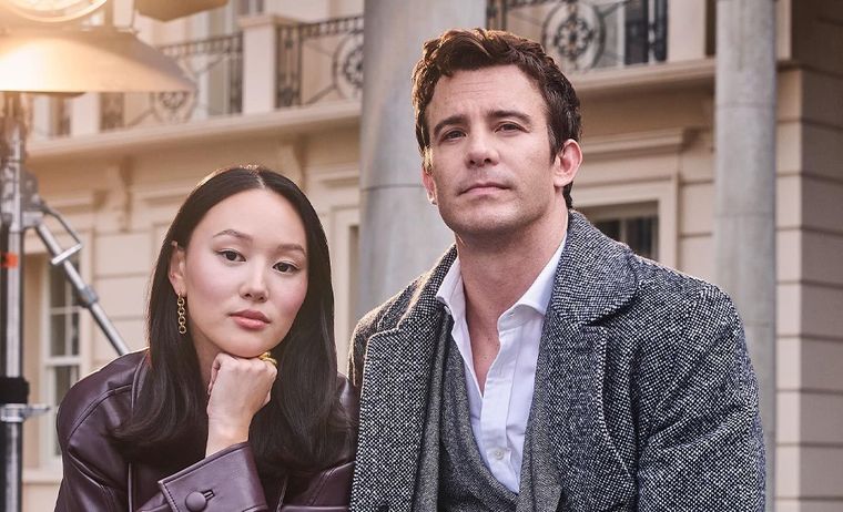 Luke Newton, Nicola Coughlan, Jonathan Bailey y Simone Ashley fueron confirmados como parte del elenco. Luke Newton, Nicola Coughlan, Jonathan Bailey y Simone Ashley fueron confirmados como parte del elenco. 