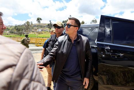 El presidente de Ecuador, Daniel Noboa, tras un ataque al convoy presidencial. Foto Dpa El presidente de Ecuador, Daniel Noboa, tras un ataque al convoy presidencial. Foto Dpa