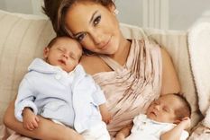 asi estan hoy max y emme, los hijos mellizos de jennifer lopez y marc anthony