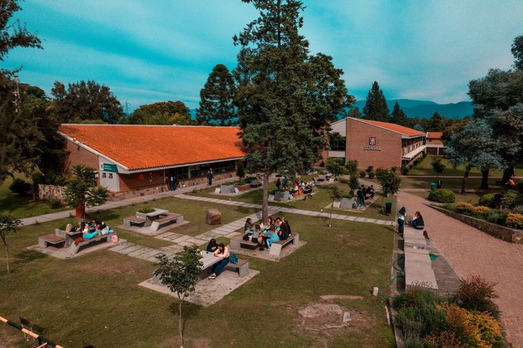 Sede de la UCASAL en Salta