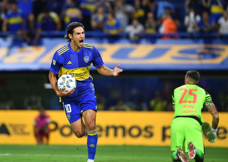 Cavani fue protagonista de una impactante campaña global para la FIFA. Foto: Télam