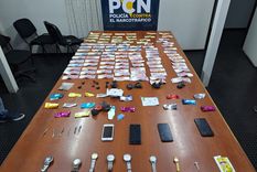 Secuestro de drogas, dinero y celulares en un allanamiento Foto: Ministerio de Seguridad