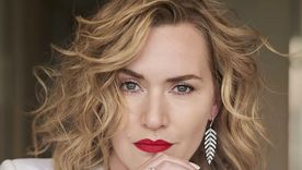 Kate Winslet brilla en Netflix con una historia de venganza y elegancia ambientada en los años 50. Foto: Archivo Kate Winslet brilla en Netflix con una historia de venganza y elegancia ambientada en los años 50. Foto: Archivo