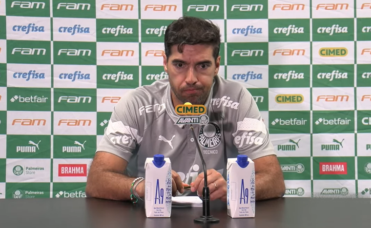 Abel Ferreira fue denunciado por la Asociación de Árbitros. Foto: Captura