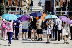 La ola de calor golpea fuerte en ciudades importantes de Italia. Foto Efe