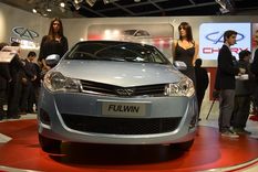 sale a la venta un sedan full por 83 mil pesos