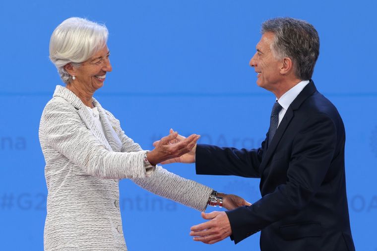 El gobierno del expresidente Mauricio Macri tendió puentes en 2018 con la entonces titular del FMI, Christine Lagarde, por el mega paquete de asistencia.
