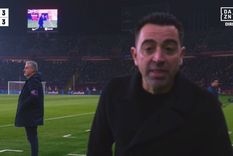 El entrenador del Barcelona se acercó a una cámara para expresar todo su enojo por una situación del juego Foto: Captura TV El entrenador del Barcelona se acercó a una cámara para expresar todo su enojo por una situación del juego Foto: Captura TV