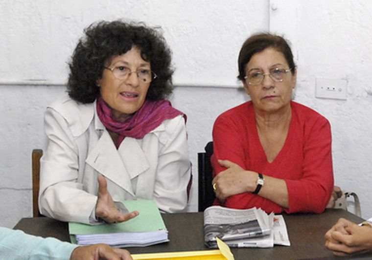 Mariú Carrera e Isabel de Pérez, familiares de desaparecidos que participaron de la investigación. Foto: Gonzalo Bravo / MDZ