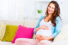 Las mujeres embarazadas tienen que recurrir a controles odontológicos cada 3 meses. Foto: Shutterstock