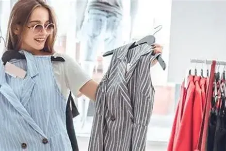 Si el objetivo de la apertura es un mercado más competitivo, entonces las condiciones tienen que ir en esa misma dirección. Si el objetivo de la apertura es un mercado más competitivo, entonces las condiciones tienen que ir en esa misma dirección.