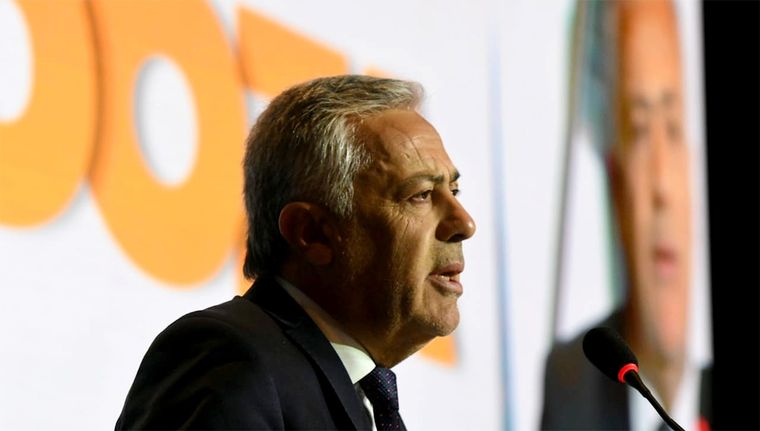 Alfredo Cornejo en la cumbre de minería sostenible Foto: Alf Ponce Mercado/MDZ