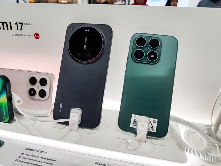 Comparativa: la serie insignia de Xiaomi modifica el tamaño de su pantalla y la configuración de sensores según la versión elegida.