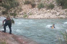 Una de las víctimas en el río. Foto: Ministerio de Seguridad. Una de las víctimas en el río. Foto: Ministerio de Seguridad.