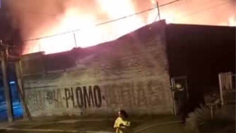 Incendio en el partido de San Martín.