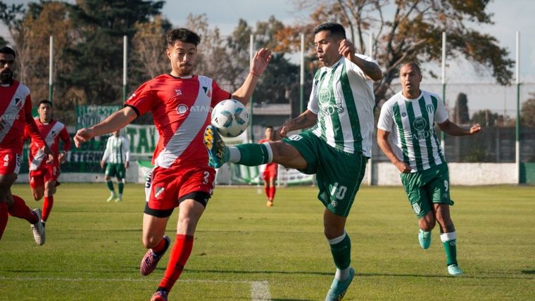 Deportivo Maipú juega esta tarde frente a San Miguel. Foto: @Oficial_CASM