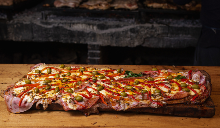 Cada familia suele tener su propia versión de esta receta tradicional. Cada familia suele tener su propia versión de esta receta tradicional.