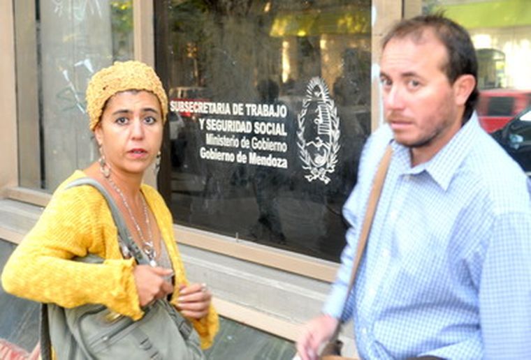 Raquel Blas y Roberto Macho en una semana le mandaron dos cartas documentos a Jaque por la Gripe A. Foto: Pachy Reynoso/MDZ
