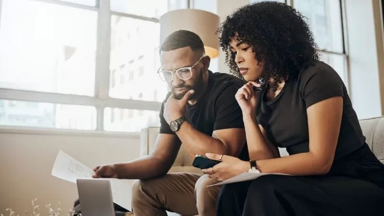 Hay quienes piensan que no tienen la experiencia necesaria para tomar cierto tipo de decisiones. Foto: GETTY IMAGES