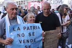 El miércoles se volvió a llevar a cabo una marcha por los jubilados Foto: Juan Mateo Aberastain/ MDZ